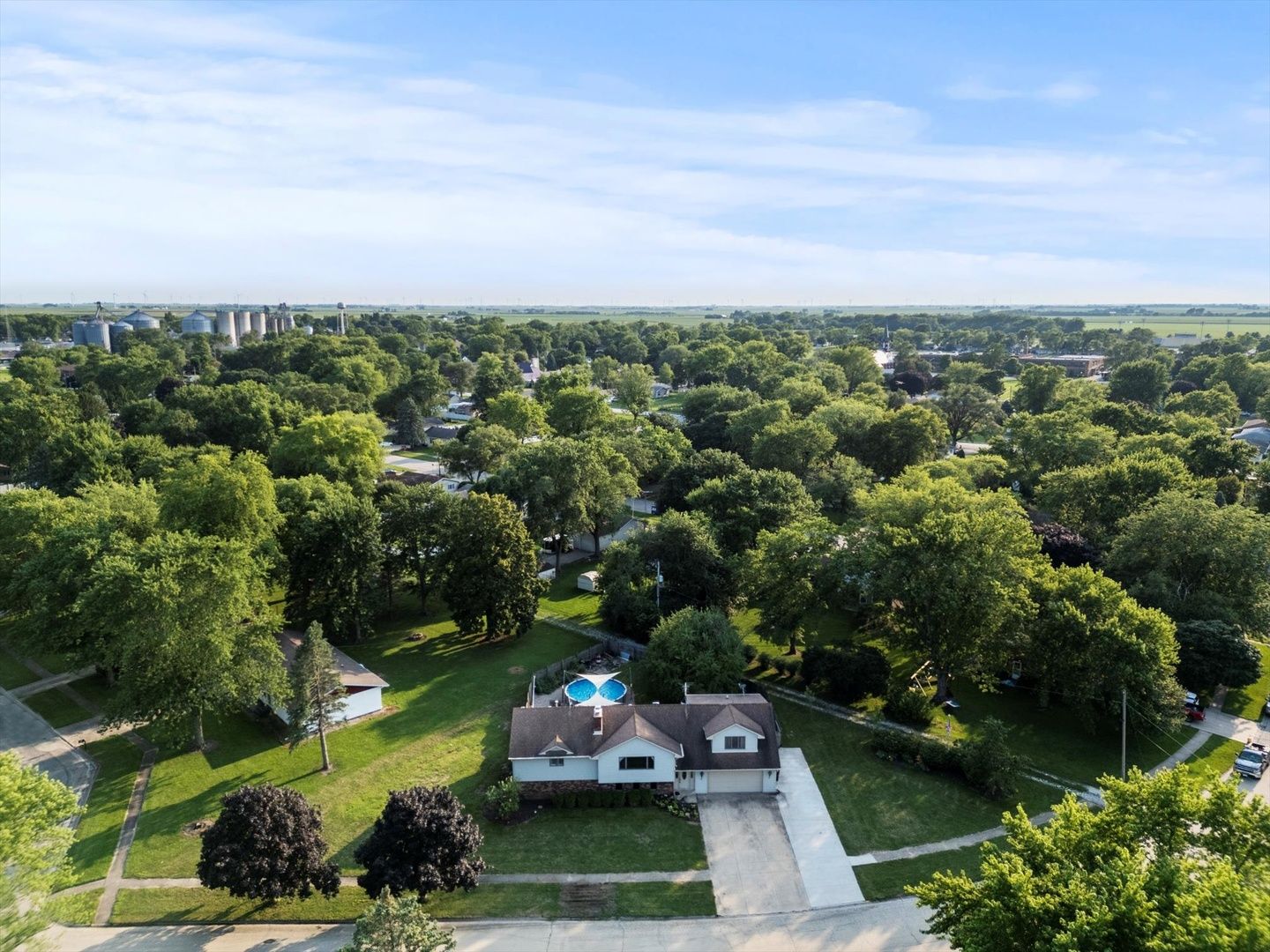 464 E Pilot Drive — Herscher, IL 60941