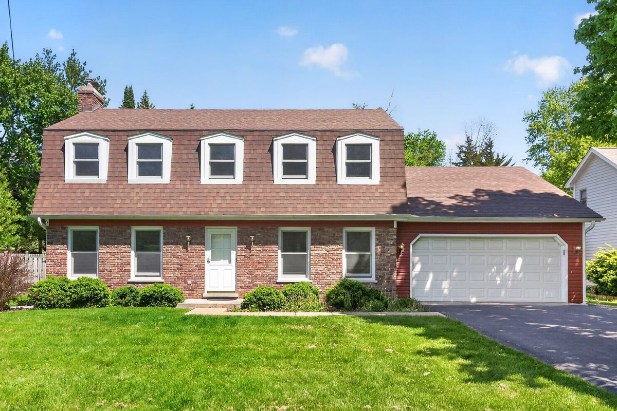 272 Forest Avenue, Batavia, IL 60510