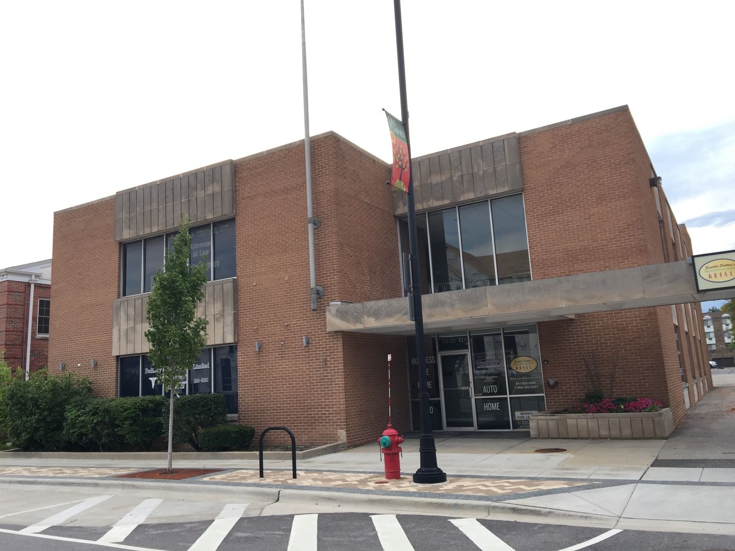 770 Lee Street #206 — Des Plaines, IL 60016