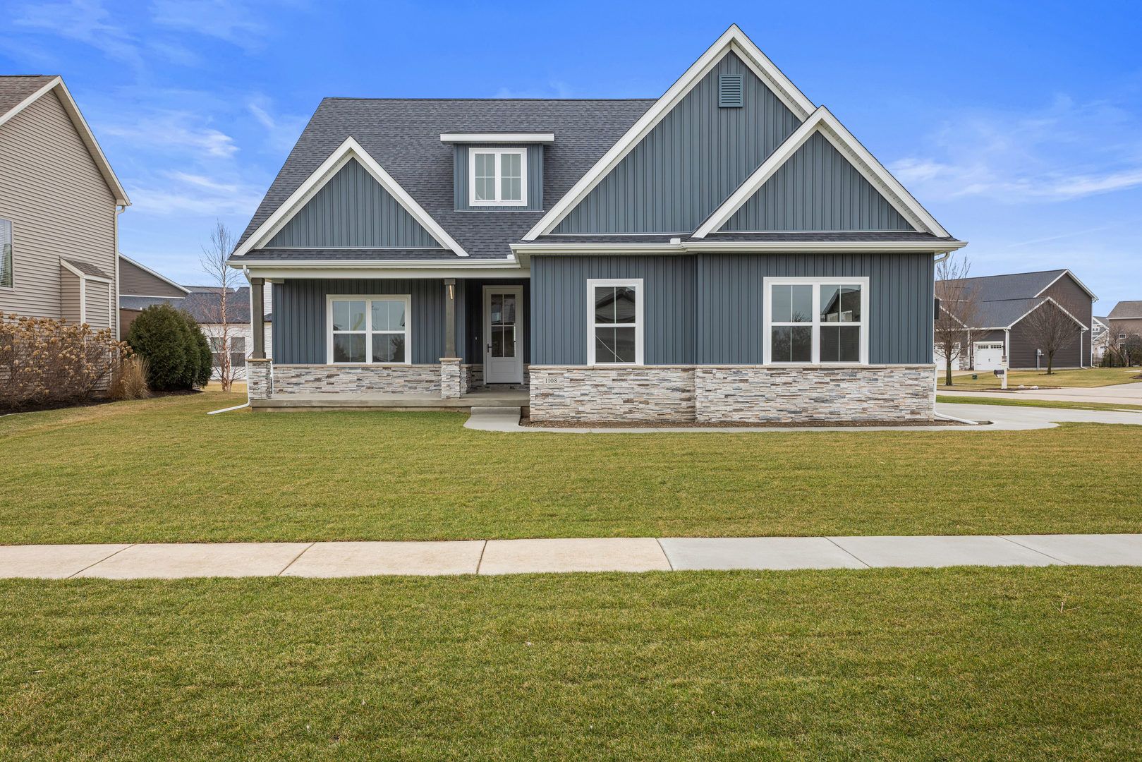 1108 Glen Abbey Drive — Champaign, IL 61822