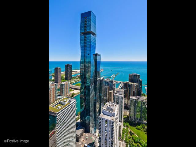 363 E Wacker Drive #3404 — Chicago, IL 60601