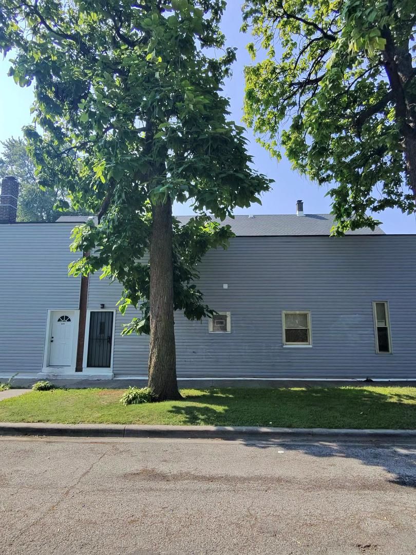 8600 MUSKEGON Avenue — Chicago, IL 60617