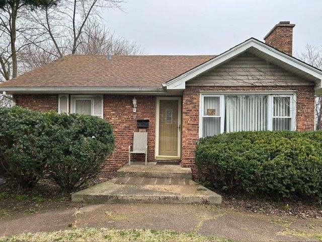 14900 Perry Avenue — South Holland, IL 60473