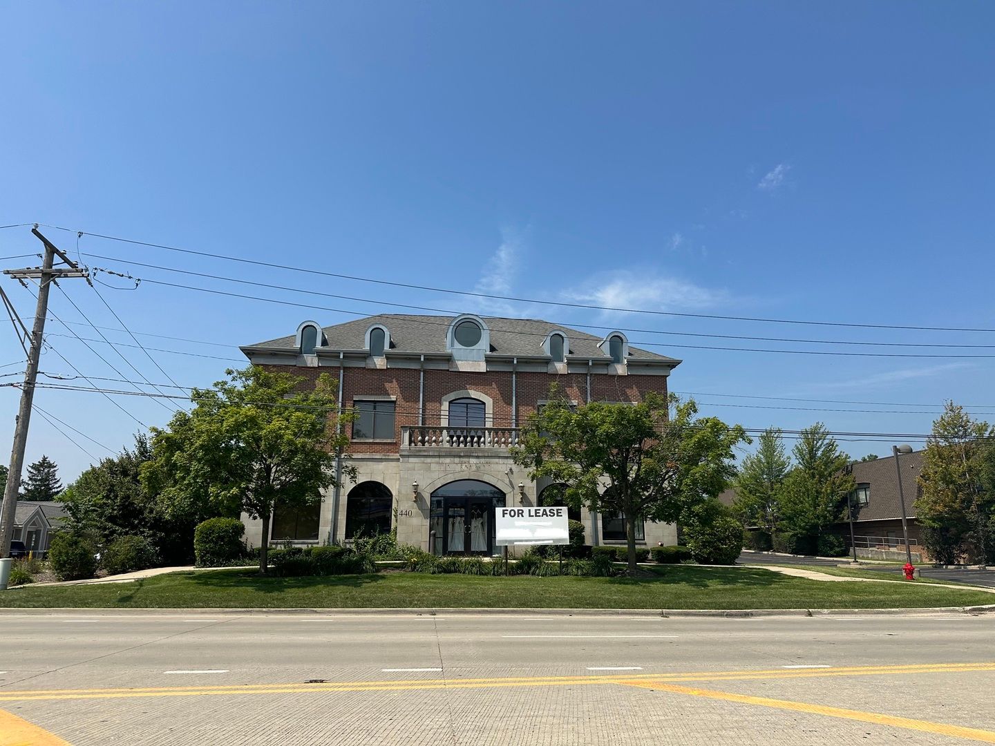 440 Milwaukee Avenue — Lincolnshire, IL 60069