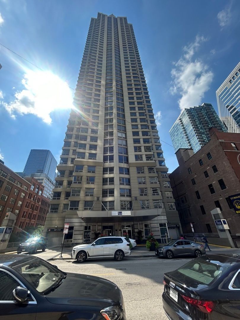 440 N Wabash Avenue #1803 — Chicago, IL 60611