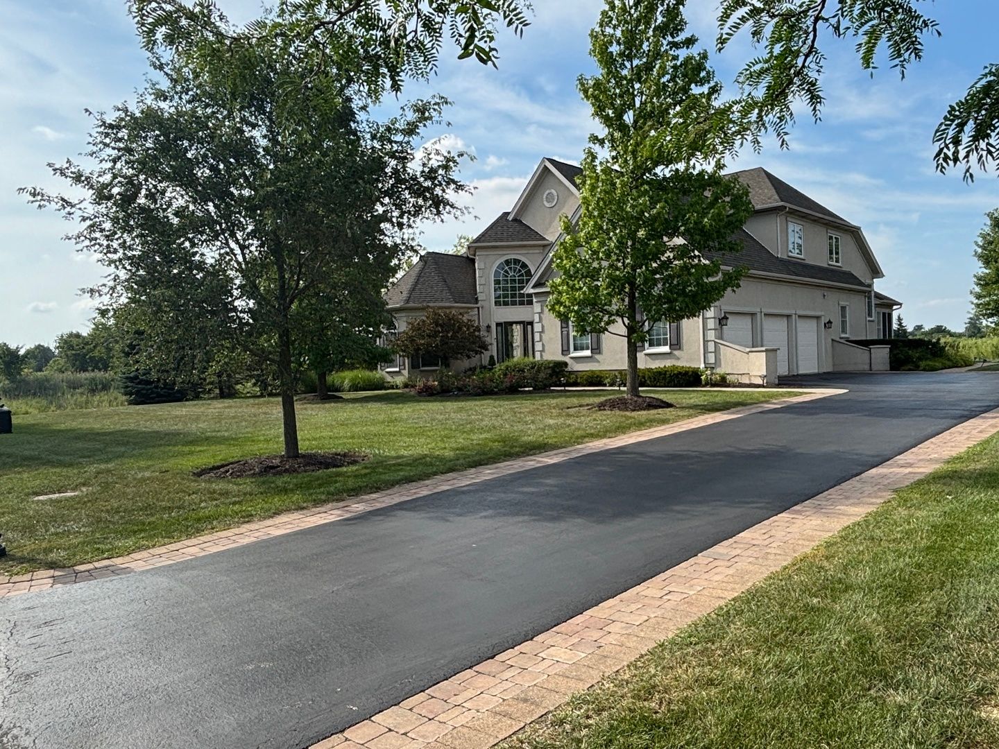 2 Wood Oaks Drive — South Barrington, IL 60010