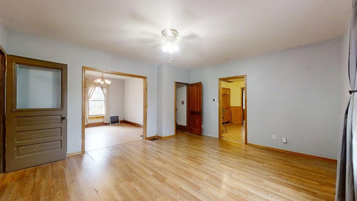320 N Main Street, Gifford, IL 61847