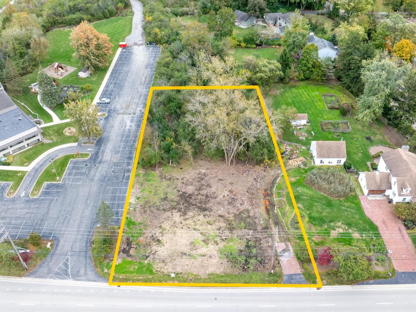 254 S St. Mary's Road — Green Oaks, IL 60048