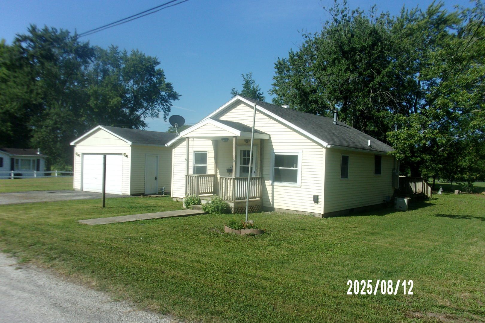 110 N Mansfield Avenue — Milford, IL 60953