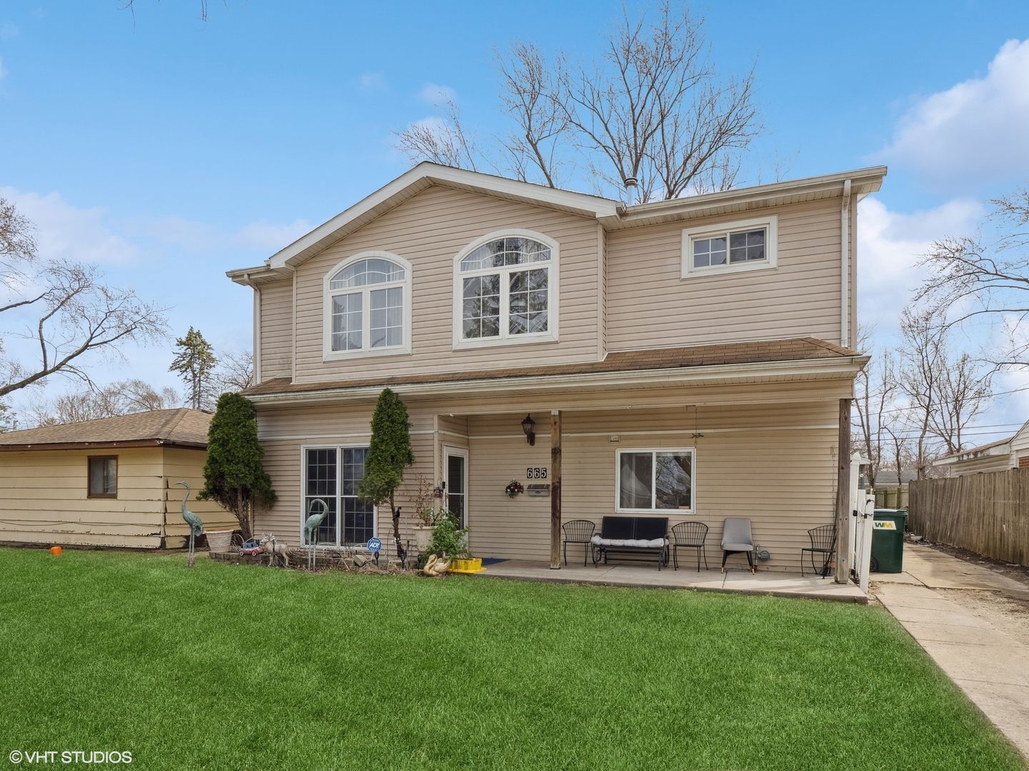 665 Cindy Lane — Wheeling, IL 60090