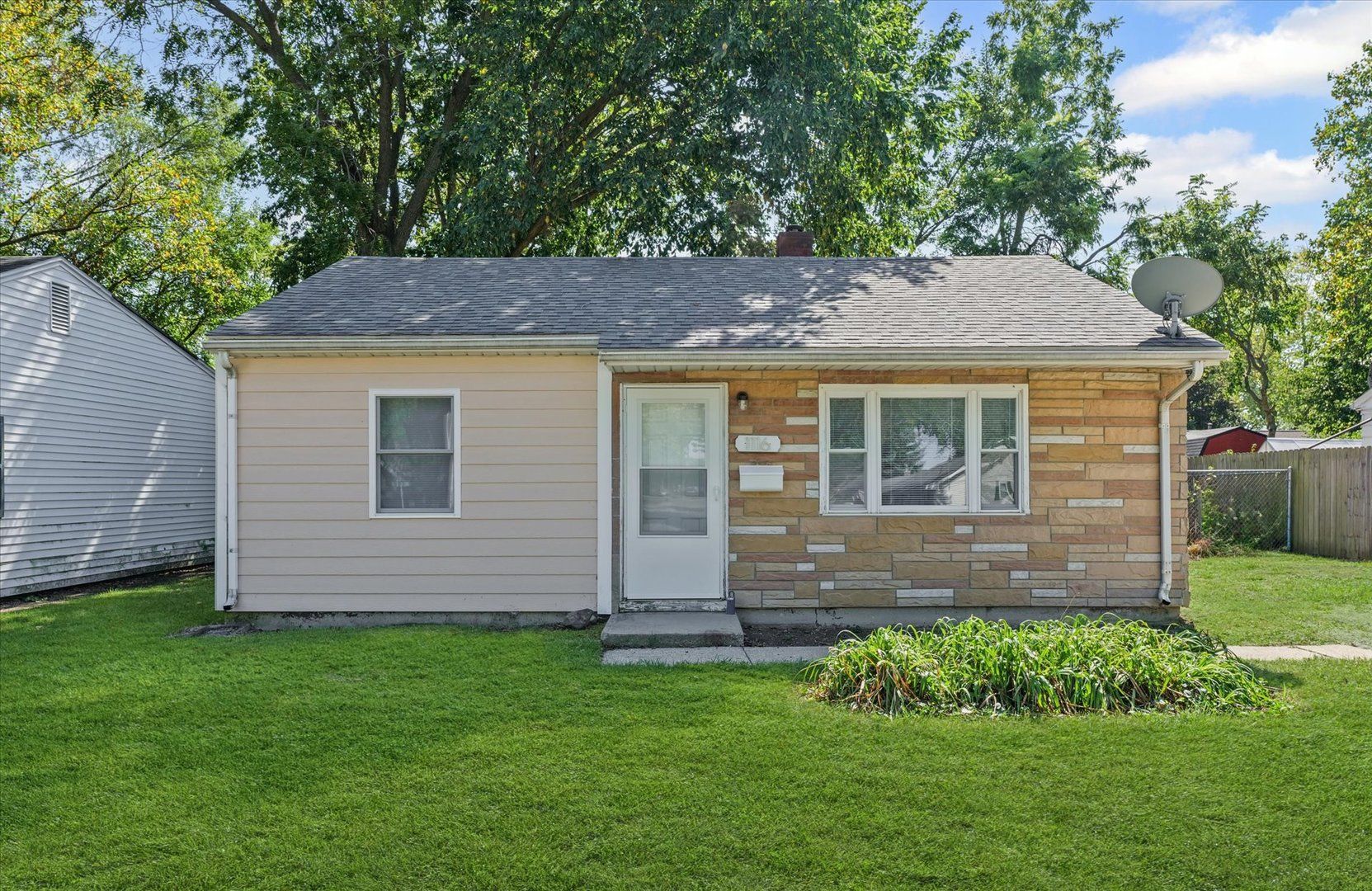 1116 Bel Aire Drive — Rantoul, IL 61866