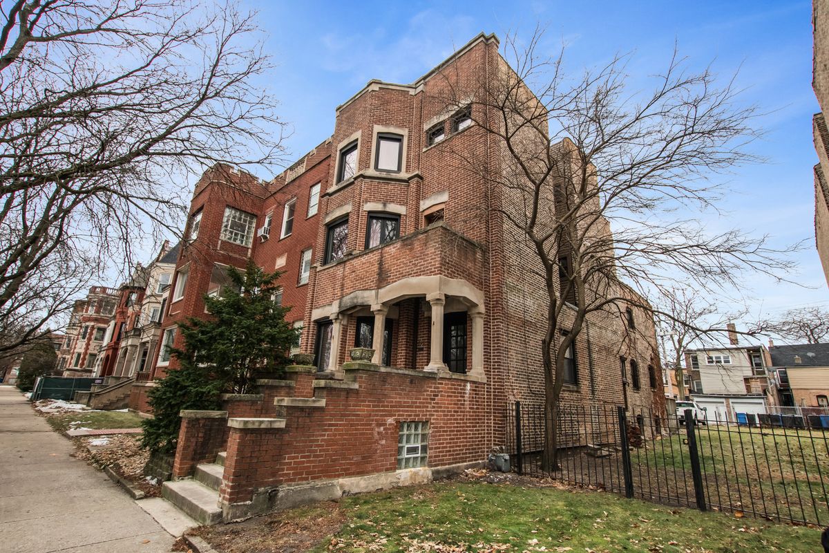 823 Drexel Square, Chicago, IL 60615