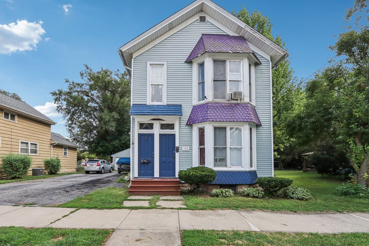 330 First Street, Batavia, IL 60510