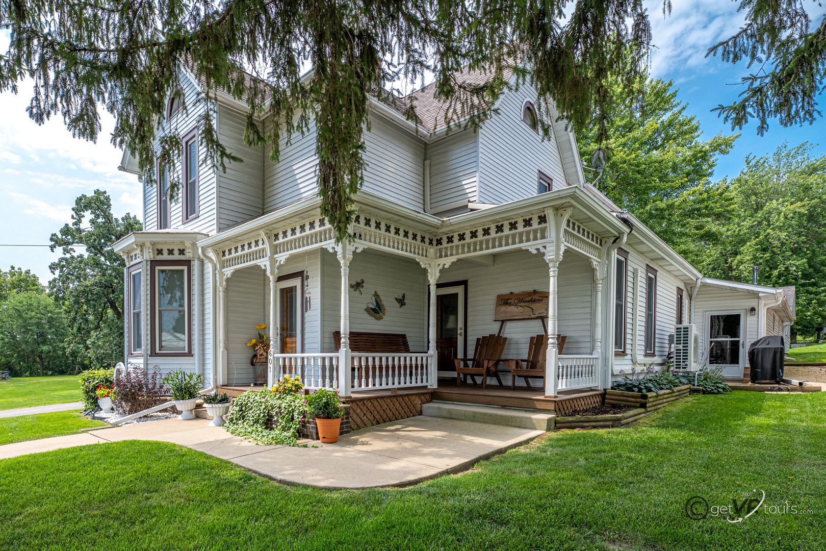 601 Franklin Street — Scales Mound, IL 61075