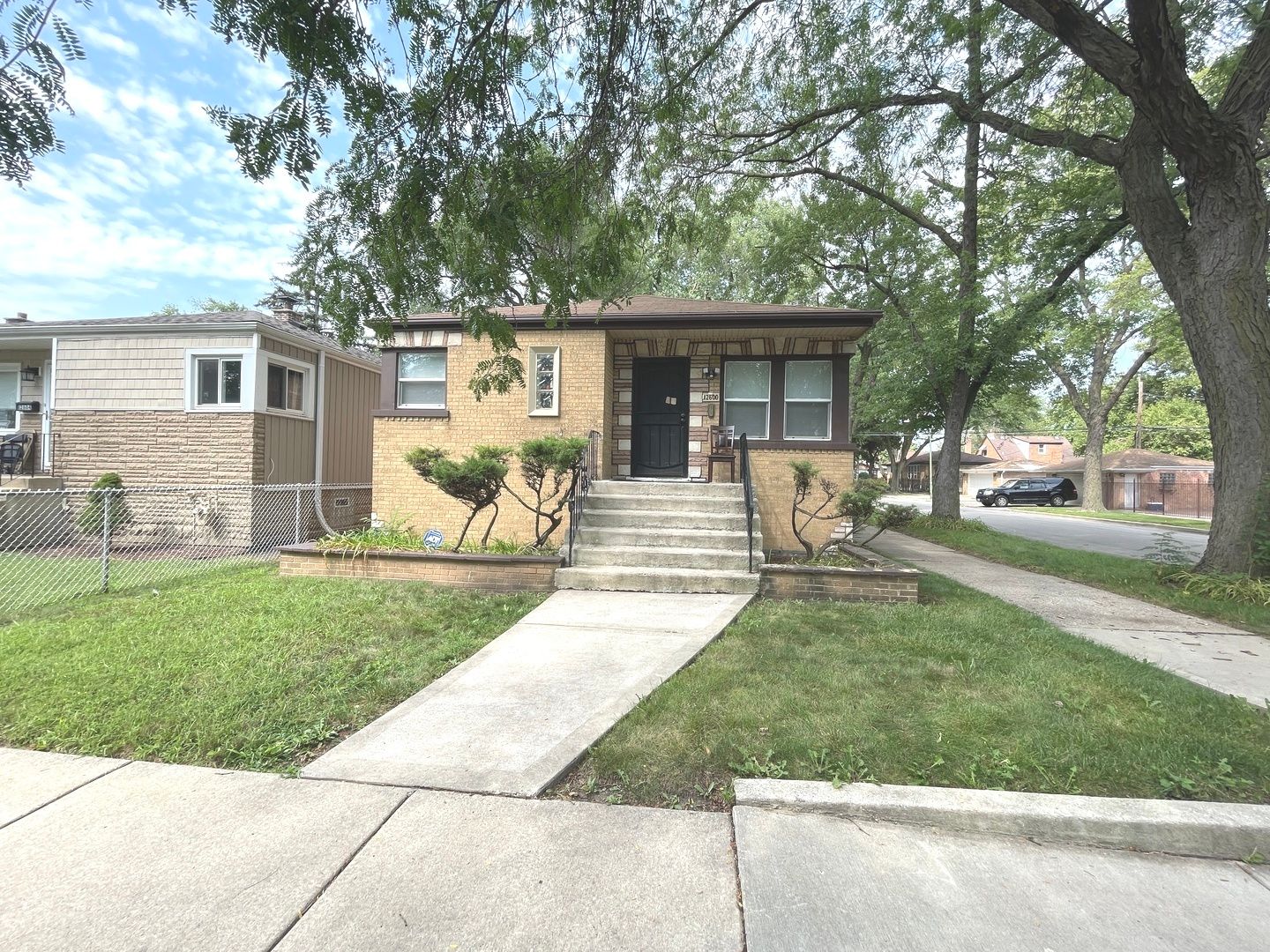 12600 S Wallace Street — Chicago, IL 60628