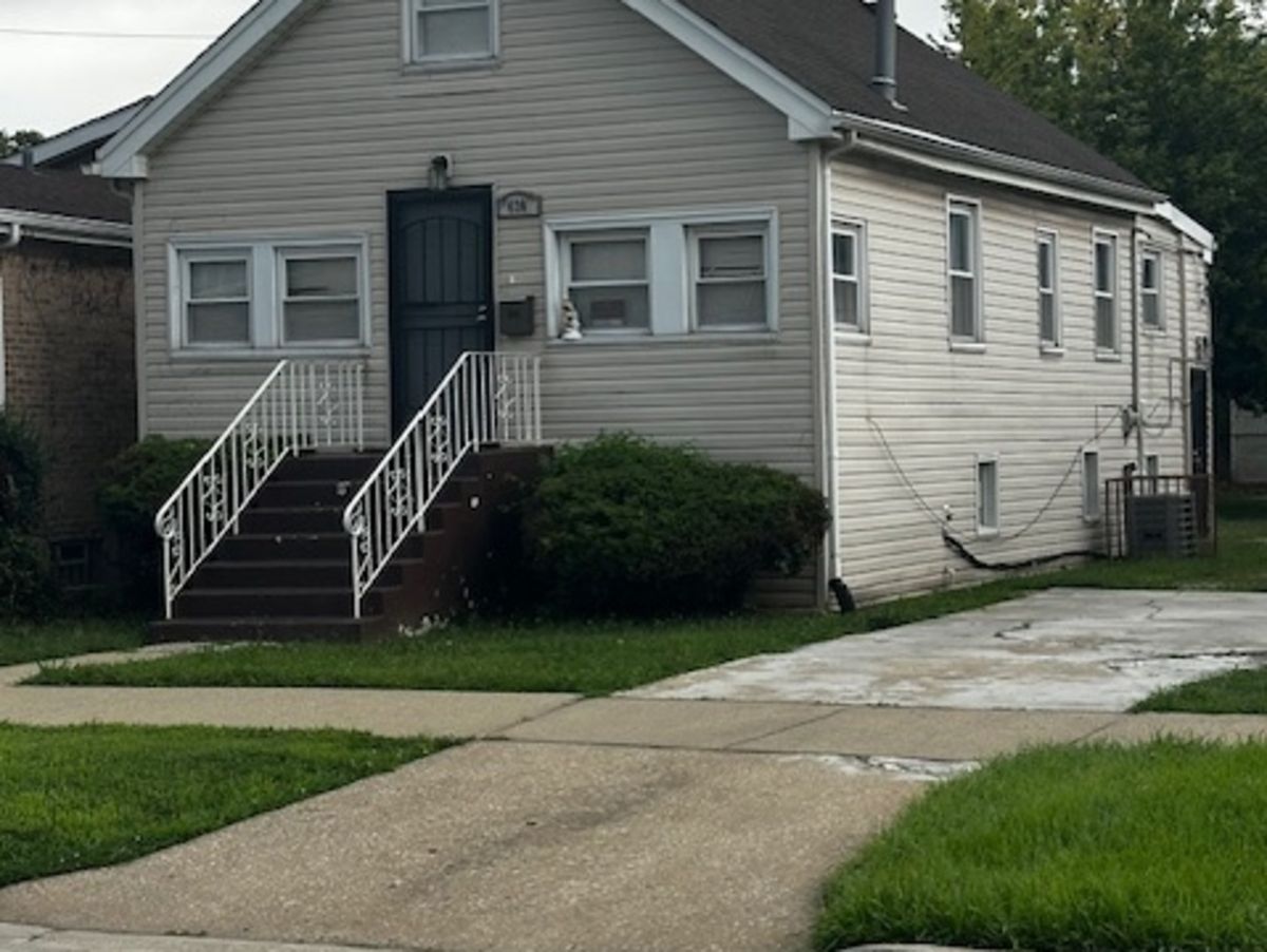 430 88th Place, Chicago, IL 60619