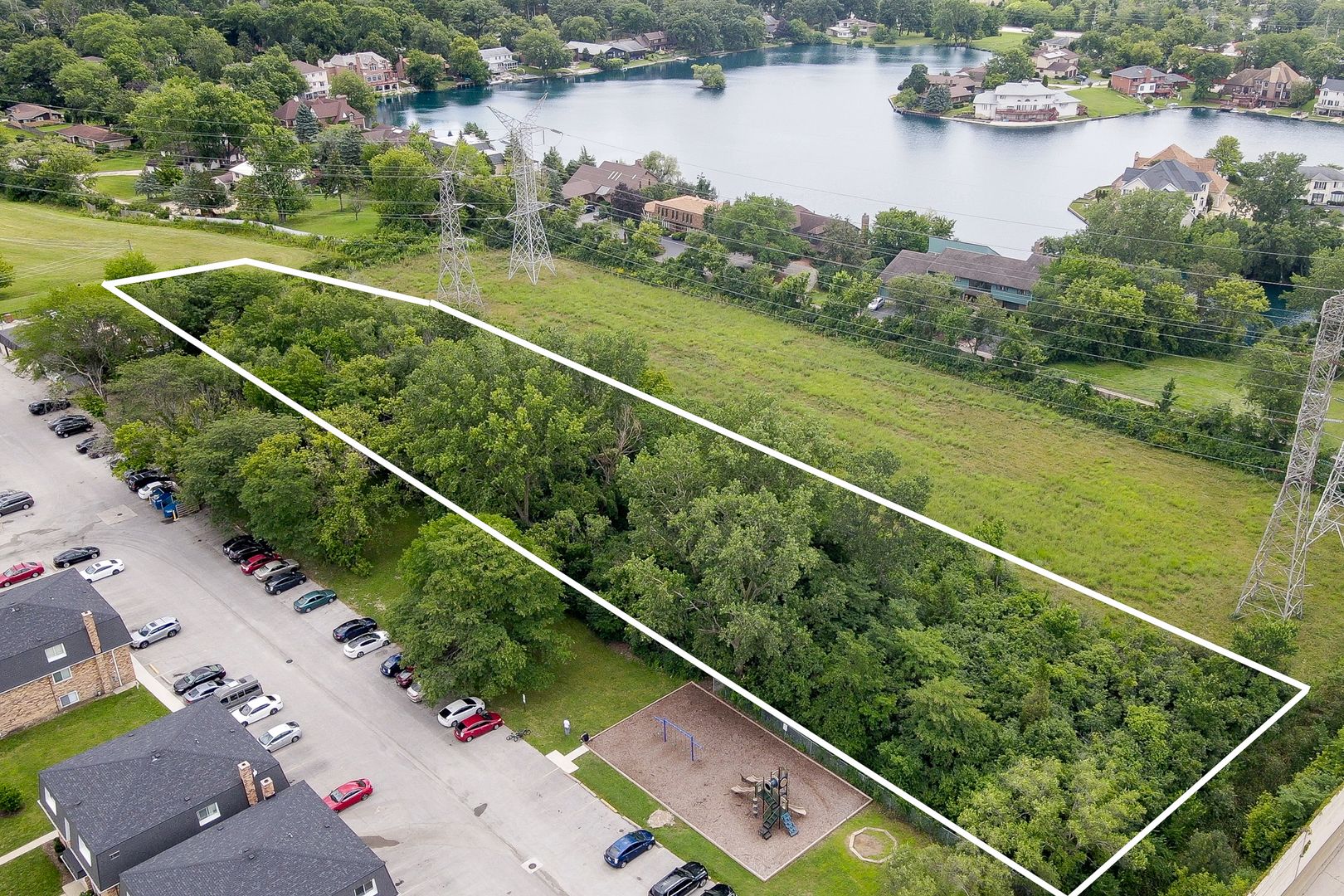 9600 Lyman Avenue — Des Plaines, IL 60016