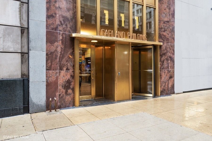 111 N Wabash Avenue #1221 — Chicago, IL 60602