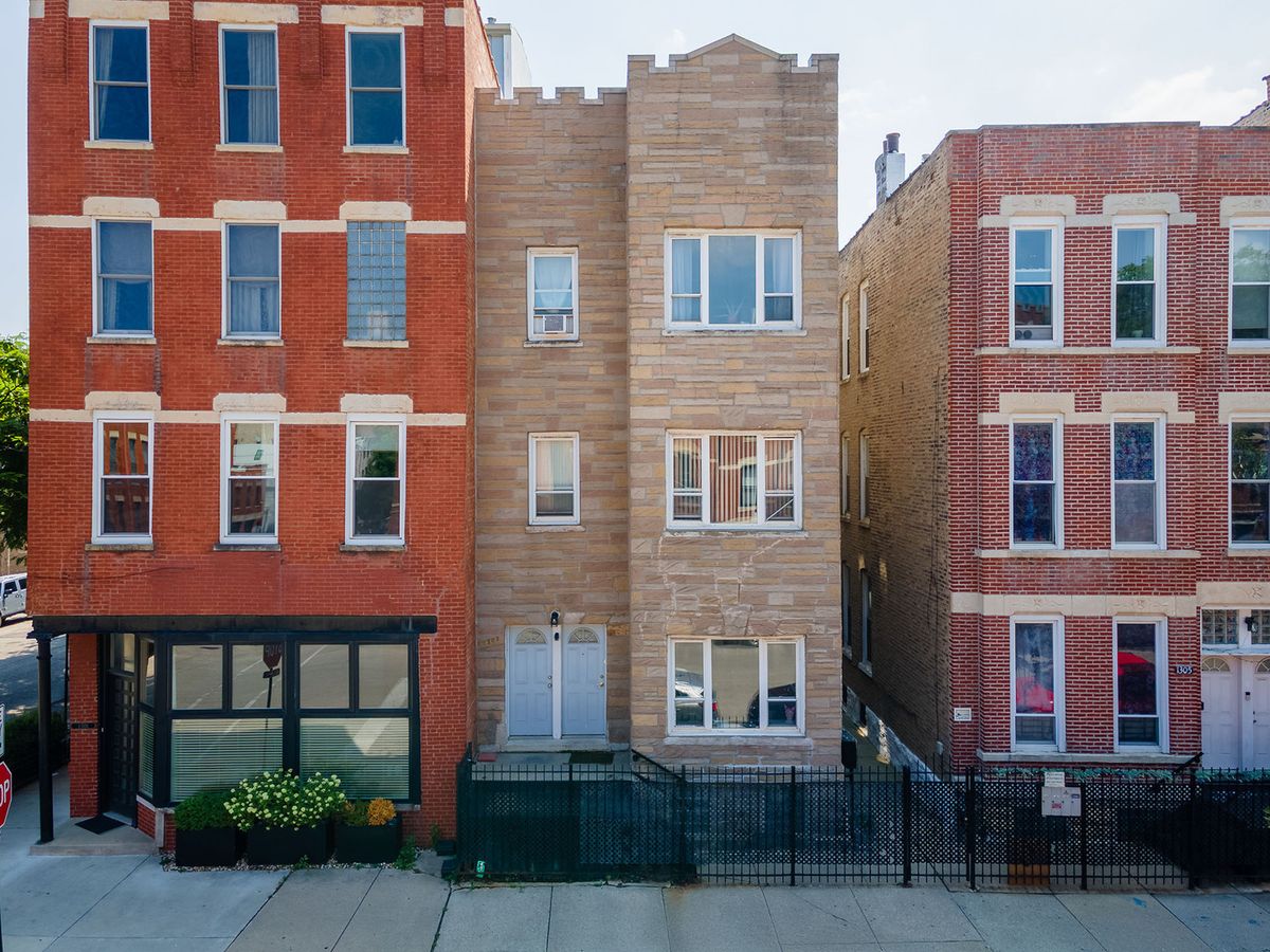 1303 Ohio Street, Chicago, IL 60642