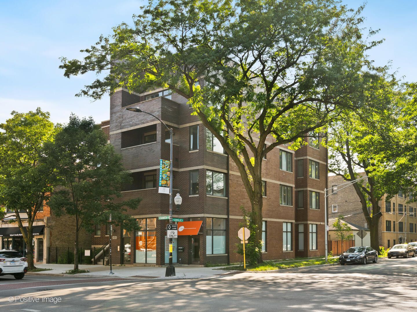 4856 N Damen Avenue #GU-1 — Chicago, IL 60625