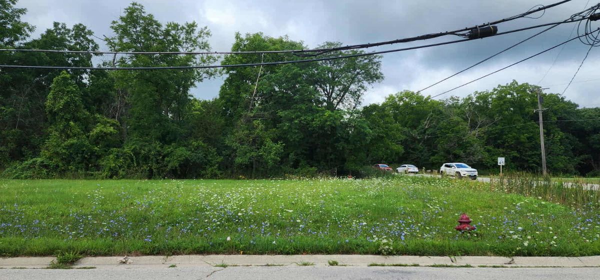 1273 Dundee Road, Palatine, IL 60074