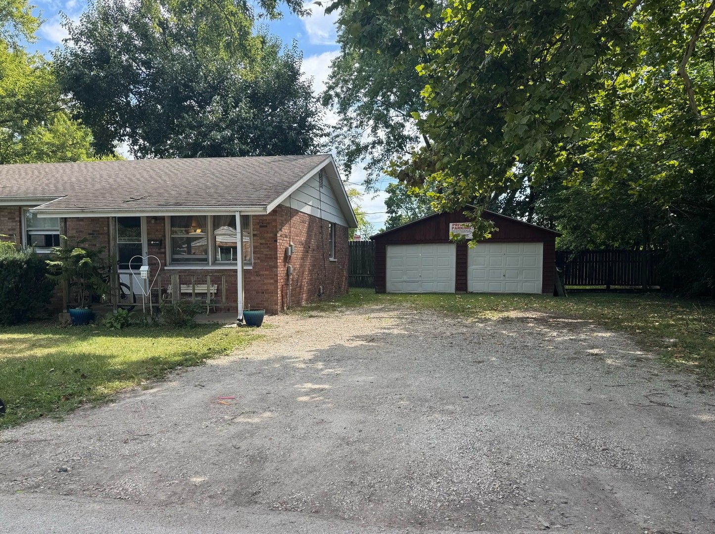 1604 Kirk Lane — Champaign, IL 61821