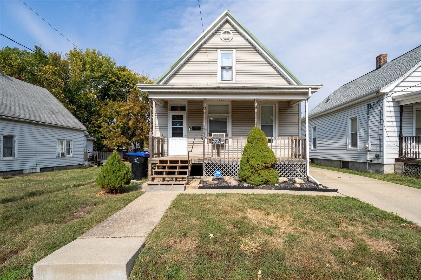 603 W Oakland Avenue — Bloomington, IL 61701