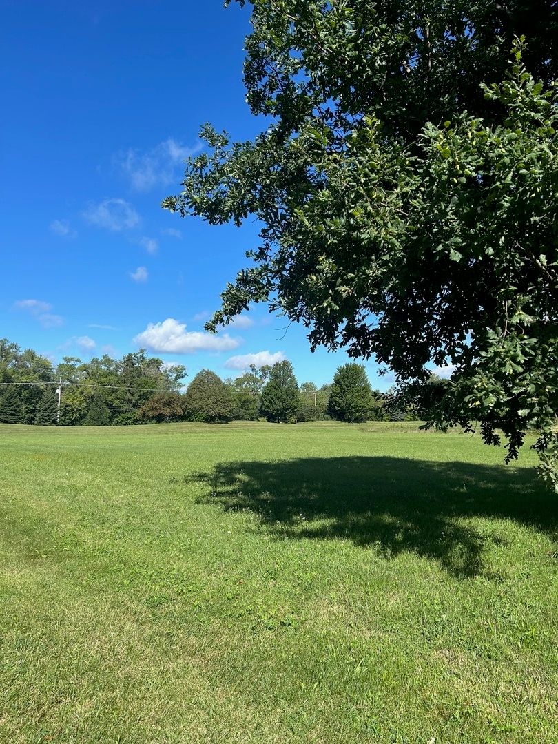 33 cutters run Drive — South Barrington, IL 60010