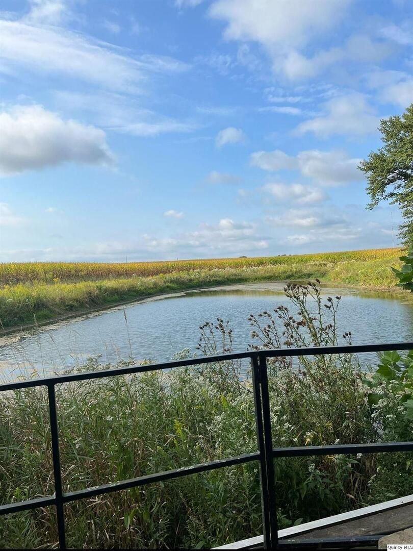 2476 N 2500, La Harpe, IL 61450
