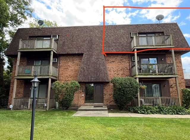 3360 184th Street #3W — Homewood, IL 60430
