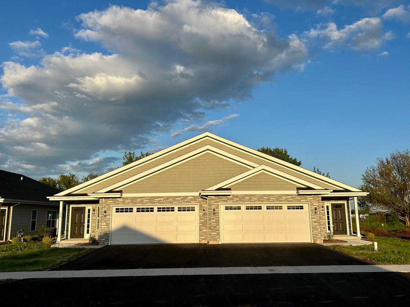 880 Fuller Lane — Belvidere, IL 61008