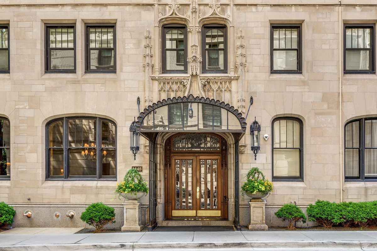 1448 Lake Shore Drive, Chicago, IL 60611