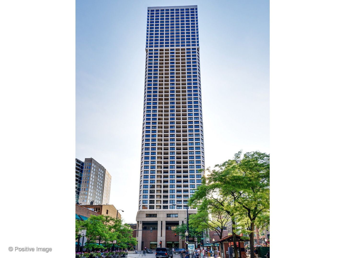 1030 N STATE Street #28M — Chicago, IL 60610