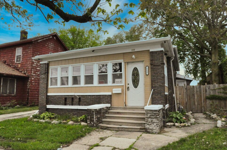 112 W Hickory Street — Streator, IL 61364