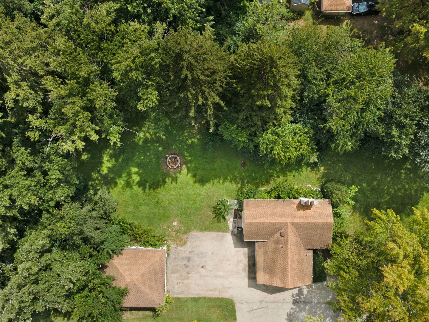 6295 Woodward Avenue — Downers Grove, IL 60516