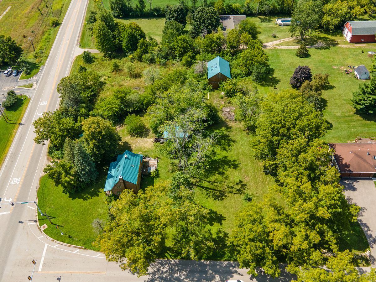 3104 Route 176, Prairie Grove, IL 60014