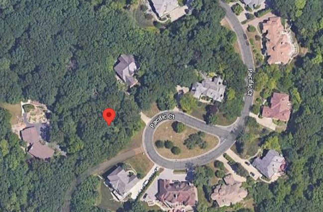 9680 PACIFIC Court, Burr Ridge, IL 60527