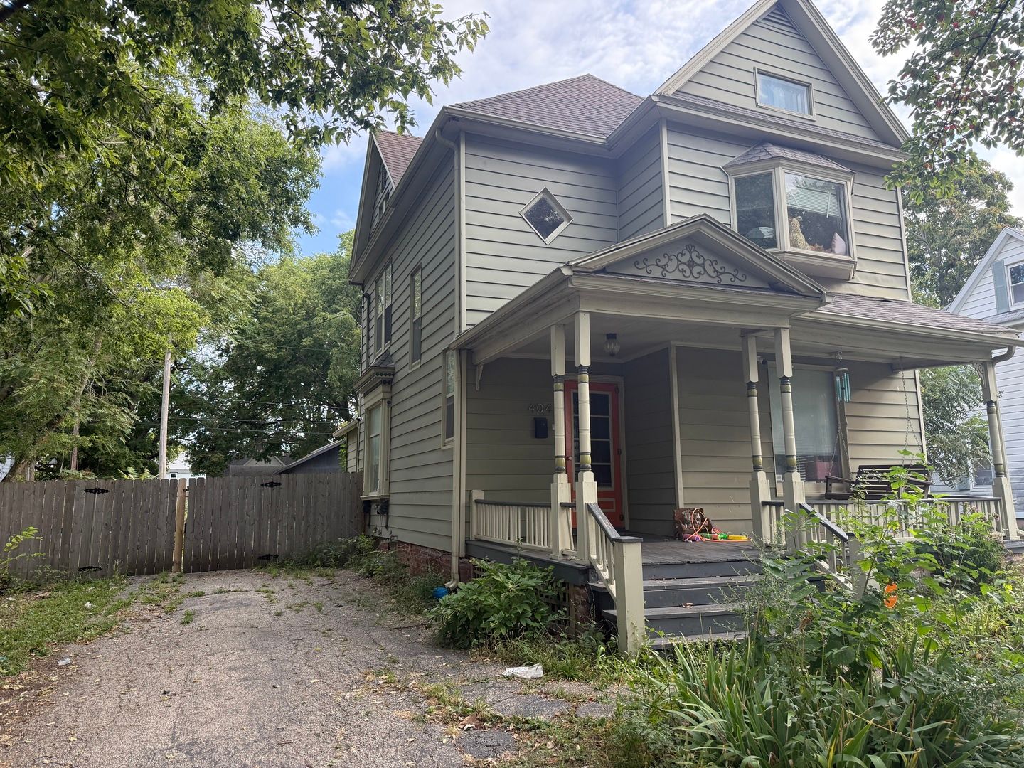 404 E PARK Street — Champaign, IL 61820