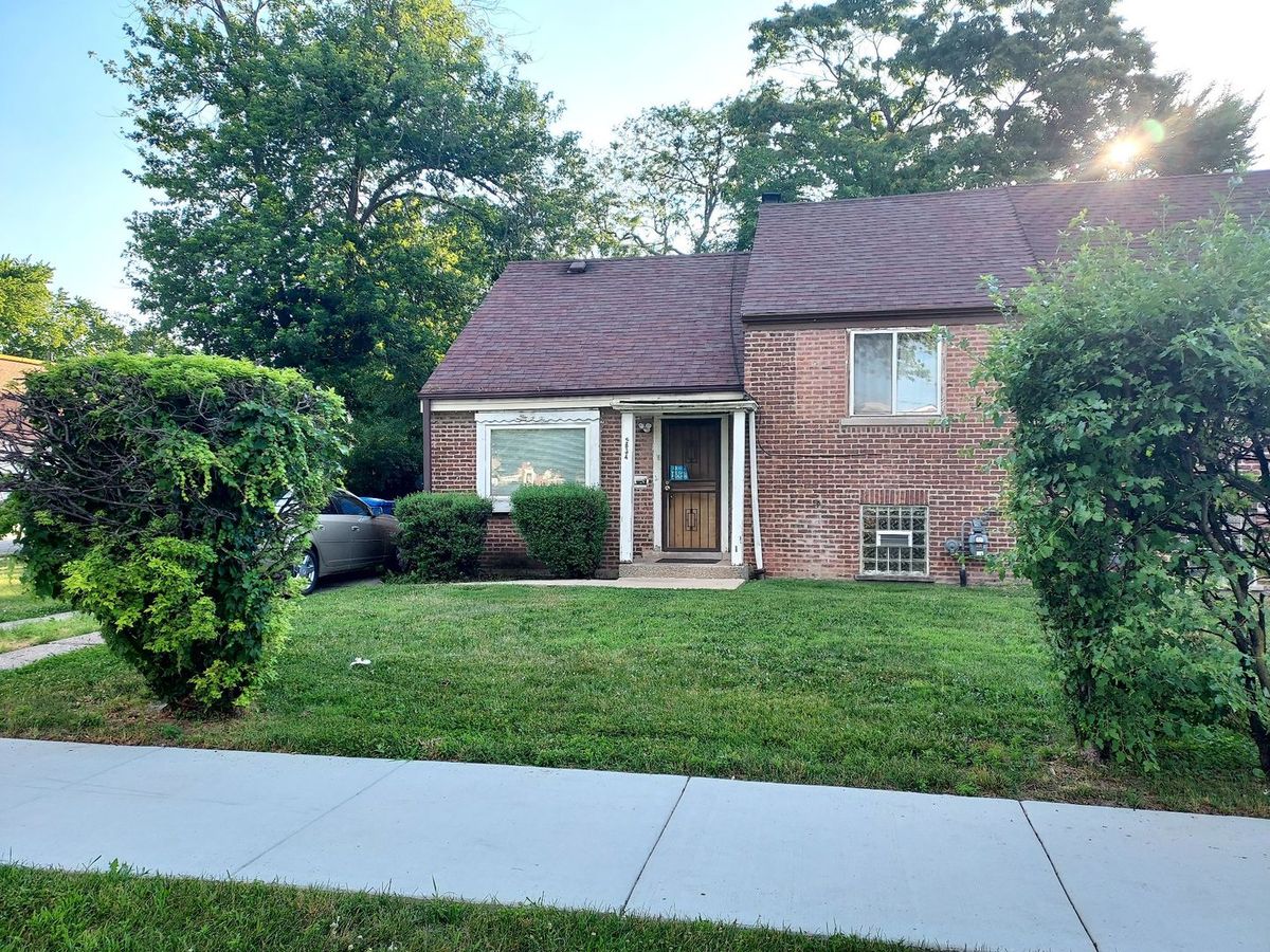 9834 oglesby Street, Chicago, IL 60617