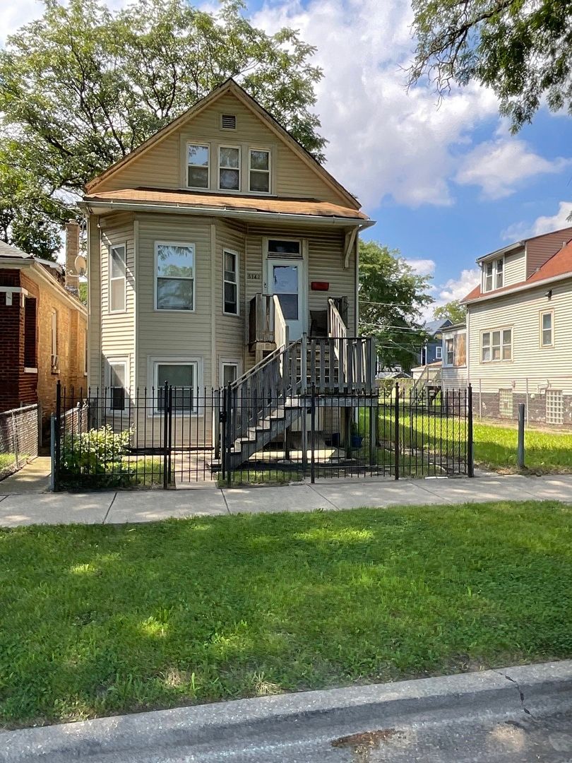 5742 S Marshfield Avenue — Chicago, IL 60636