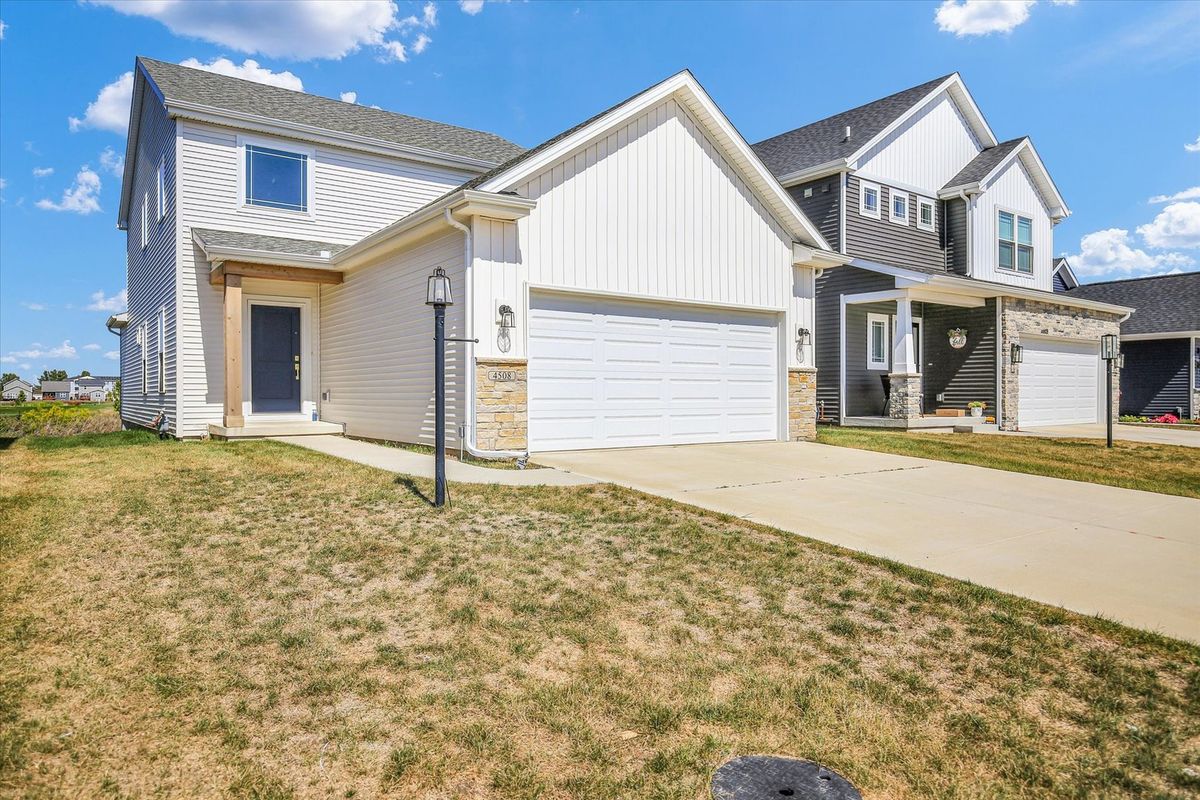 4508 Legends Drive, Champaign, IL 61822