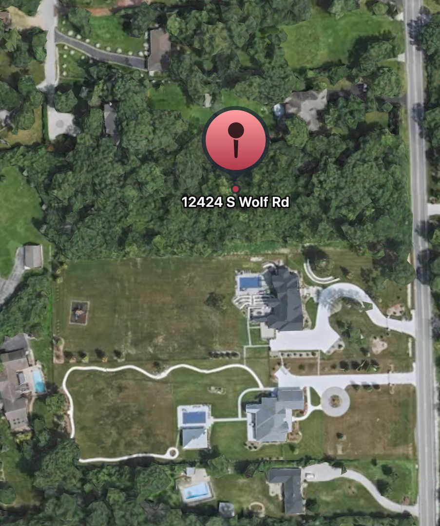 12424 s Wolf Road — Palos Park, IL 60464