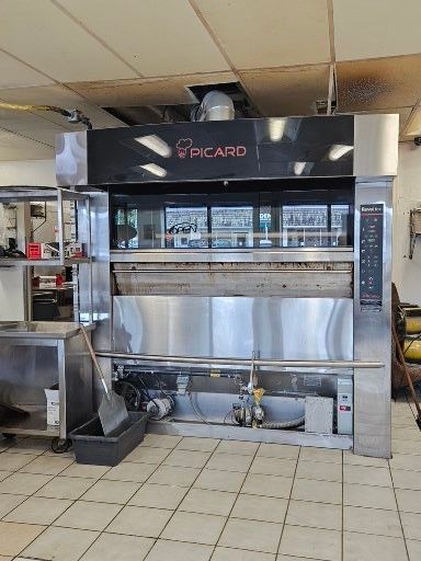 9999 Confidential Avenue, Confidential, IL 99999