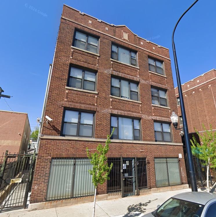 4856 W North Avenue — Chicago, IL 60639