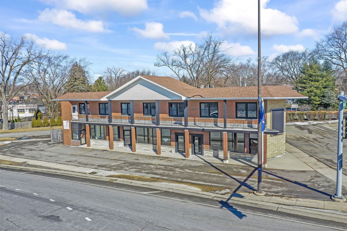 436 Northwest Highway, Palatine, IL 60074