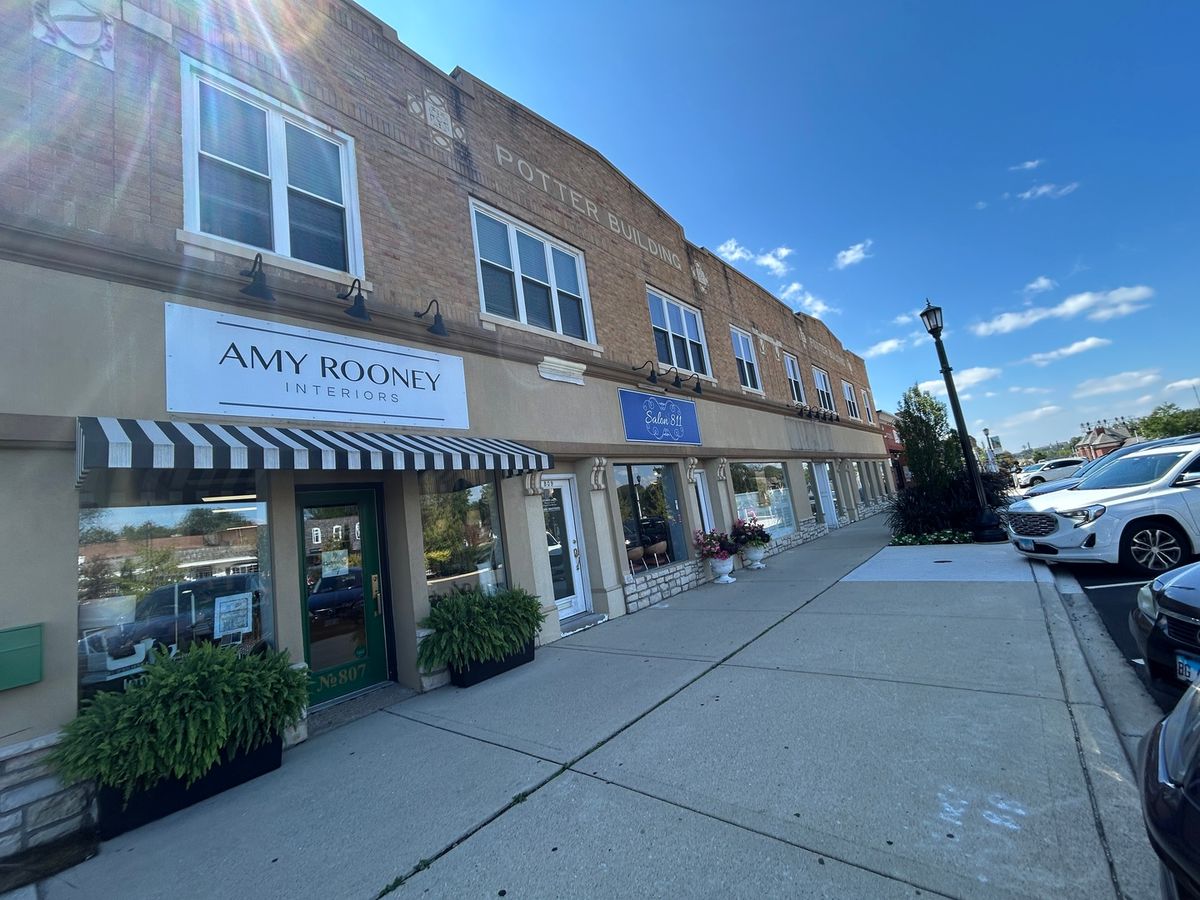 819 Burlington Avenue, Western Springs, IL 60558