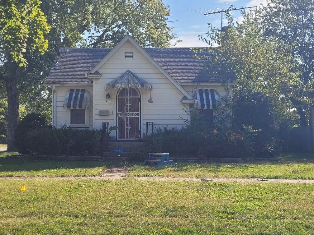 801 S Monroe Street — Streator, IL 61364
