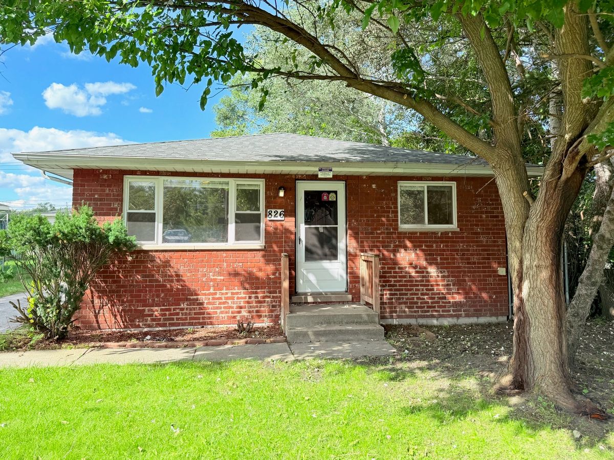 826 Williams Street, Calumet City, IL 60409