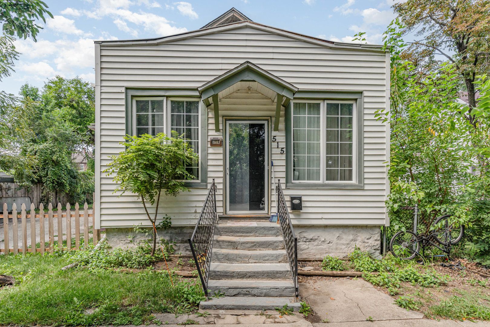 515 N Broadway Street — Joliet, IL 60435