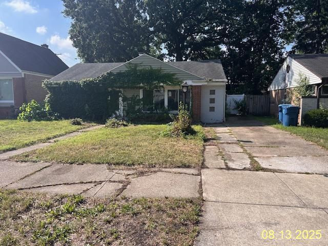 17 167th Place, Calumet City, IL 60409